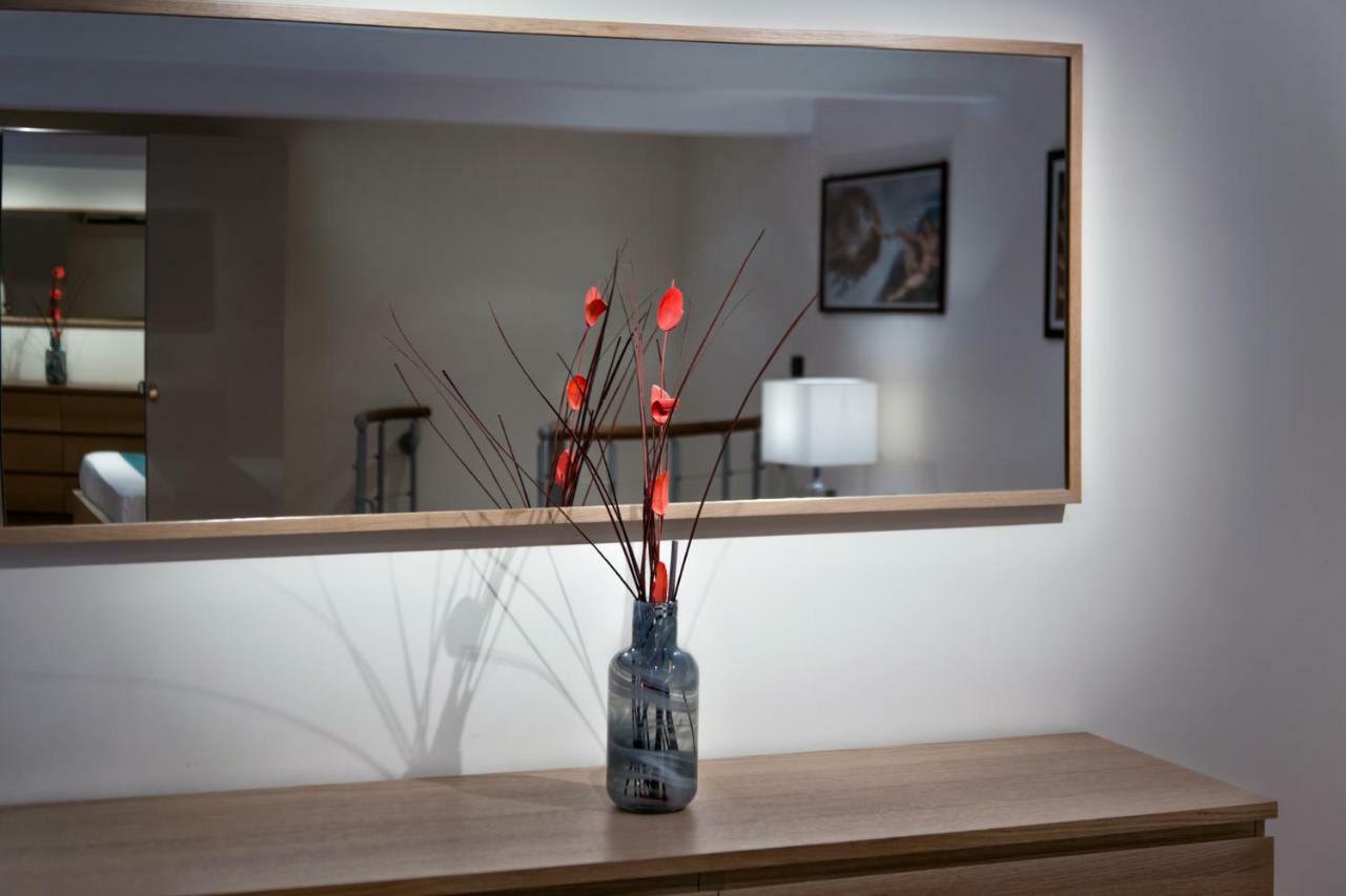Apartment Borbonica *